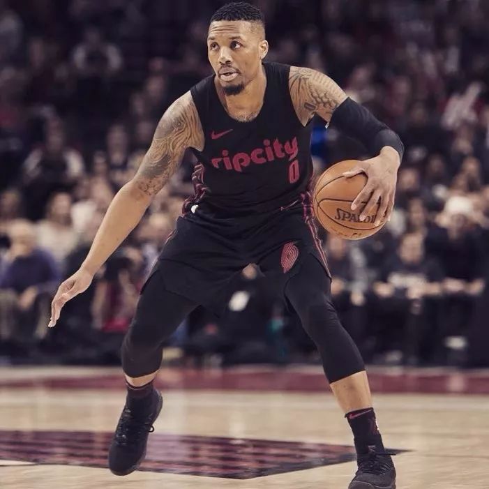 以寻找扭转 以寻找扭转