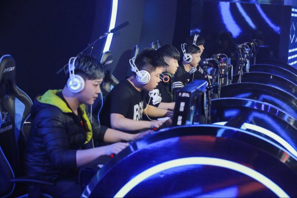 出于对奥沙 出于对奥沙